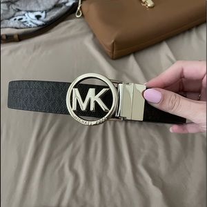 Michael Kors Reversible Belt